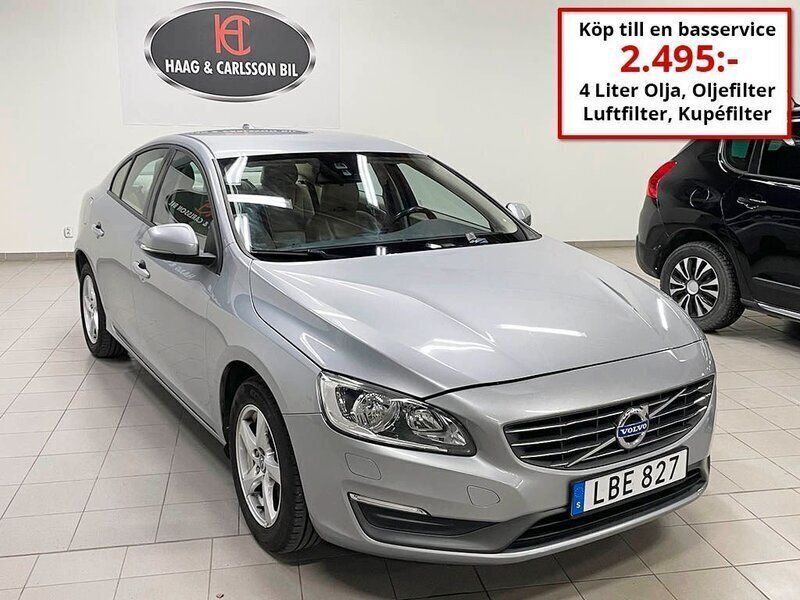 Silver Begagnad 2014 Volvo S60 Sedan | 149 000 kr (Lite dyr) - Bild 1/4