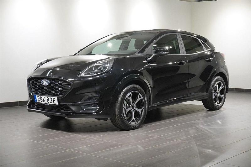 Svart Begagnad 2024 Ford Puma ST-Line Halvkombi | 259 800 kr (Bra pris) - Bild 1/4