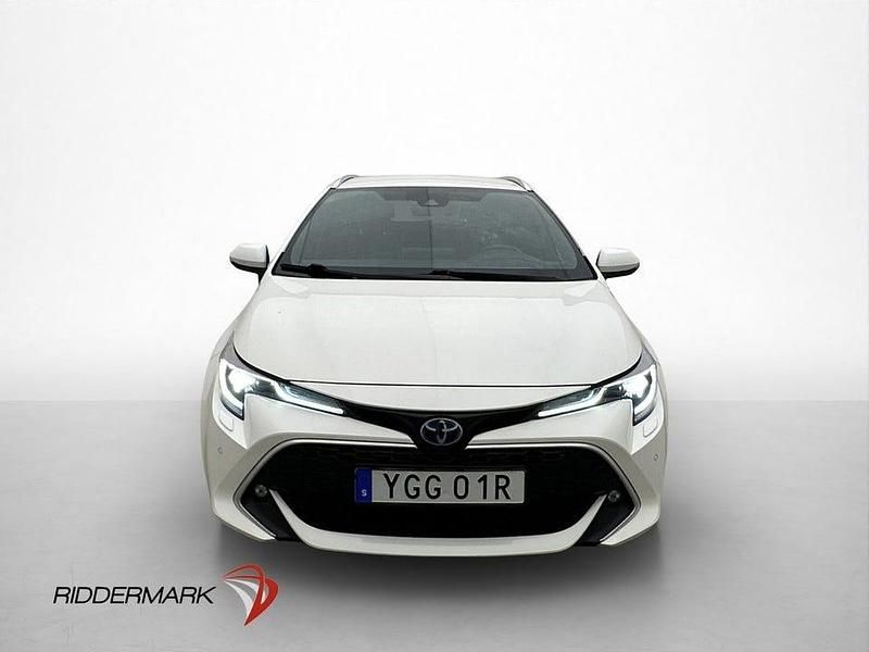 Begagnad Toyota Corolla Executive 122 HK (89 kW) 2019 Vit Kombi