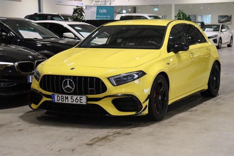 Gul Begagnad 2019 Mercedes A45 AMG AMG Halvkombi | 479 900 kr (Marknadspris) - Bild 1/4