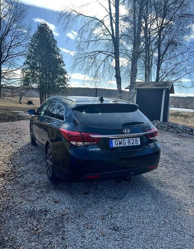 Begagnad Hyundai i40 141 HK (103 kW) 2016 Kombi