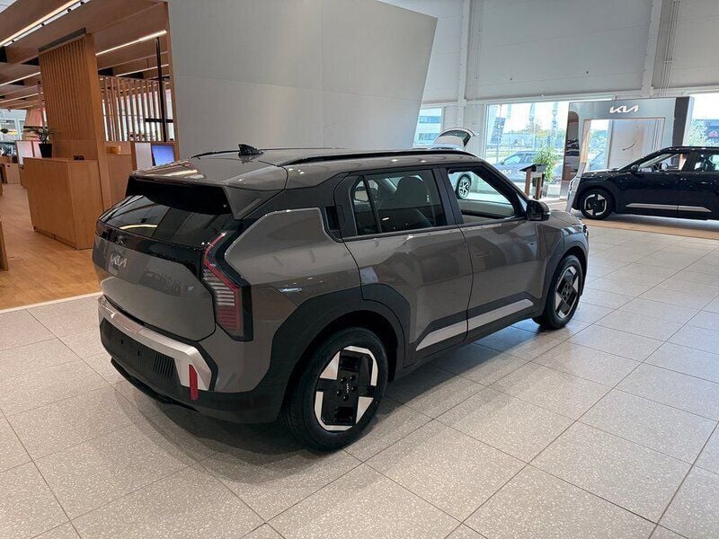 Ny Kia EV3 150 kW (204 HK) 2025 Grå metallic SUV