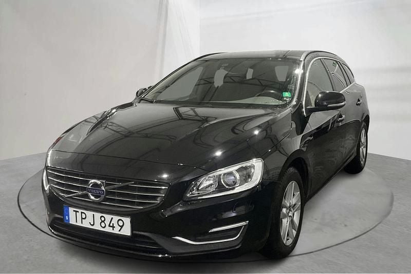 Svart Begagnad 2017 Volvo V60 Business Edition Kombi | 162 000 kr (Marknadspris) - Bild 1/4