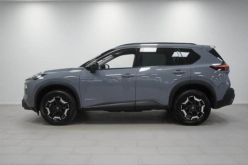 Begagnad Nissan X-Trail 158 HK (116 kW) 2024 Grå/silver SUV