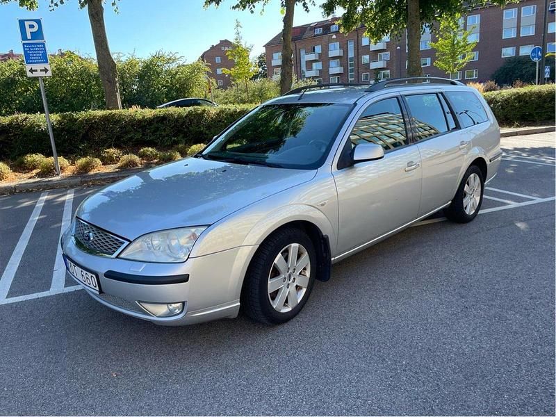 Silver Begagnad 2006 Ford Mondeo Kombi | 25 000 kr (Dyr) - Bild 1/4