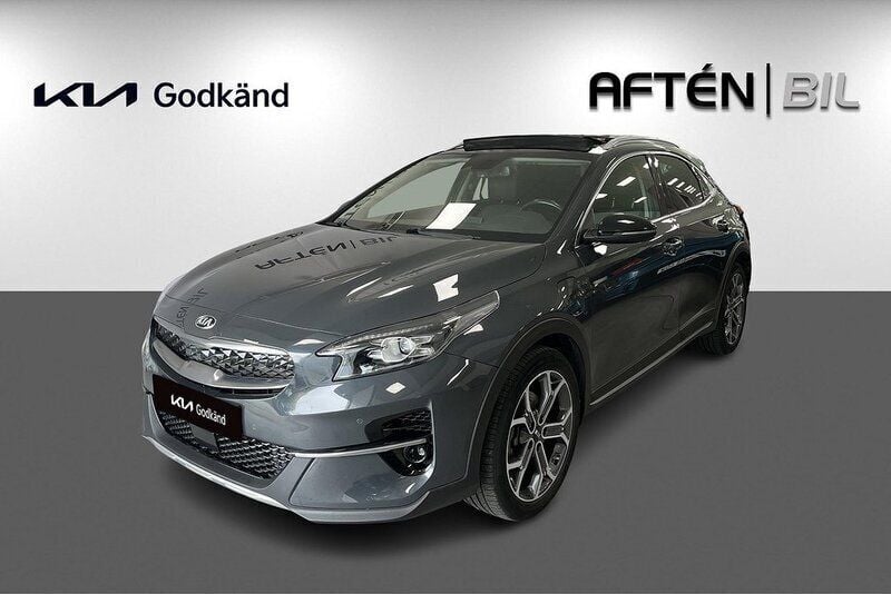 Grå Begagnad 2021 Kia XCeed 2 SUV | 239 900 kr (Marknadspris) - Bild 1/4