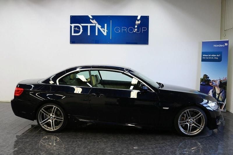 Begagnad 2013 BMW 335 Cabriolet M Sport Cab | 389 000 kr - Bild 1/4