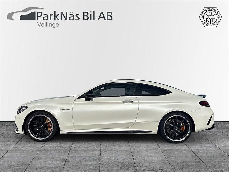 Vit Begagnad 2019 Mercedes C63S AMG AMG Sportkupé | 849 900 kr - Bild 1/4