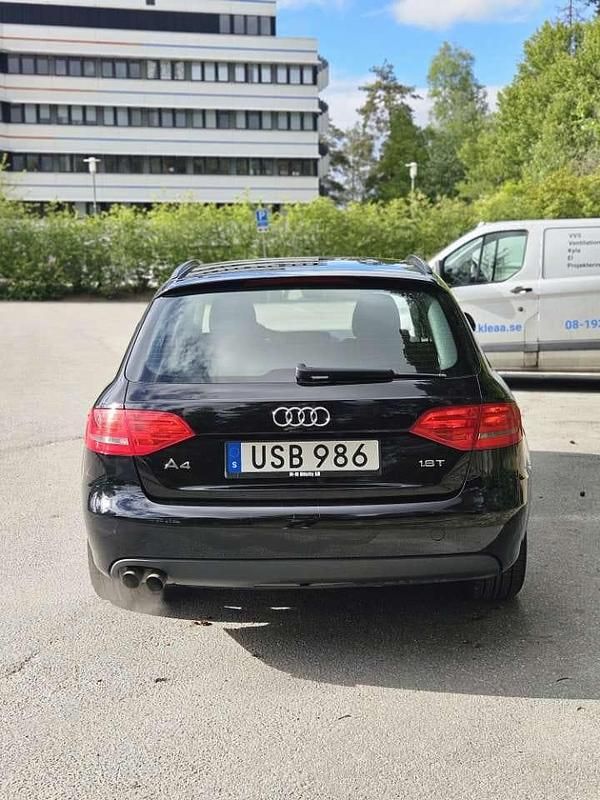 Begagnad Audi A4 2009 Svart Kombi