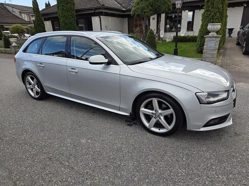 Silver Begagnad 2013 Audi A4 Kombi | 79 500 kr (Marknadspris) - Bild 1/4