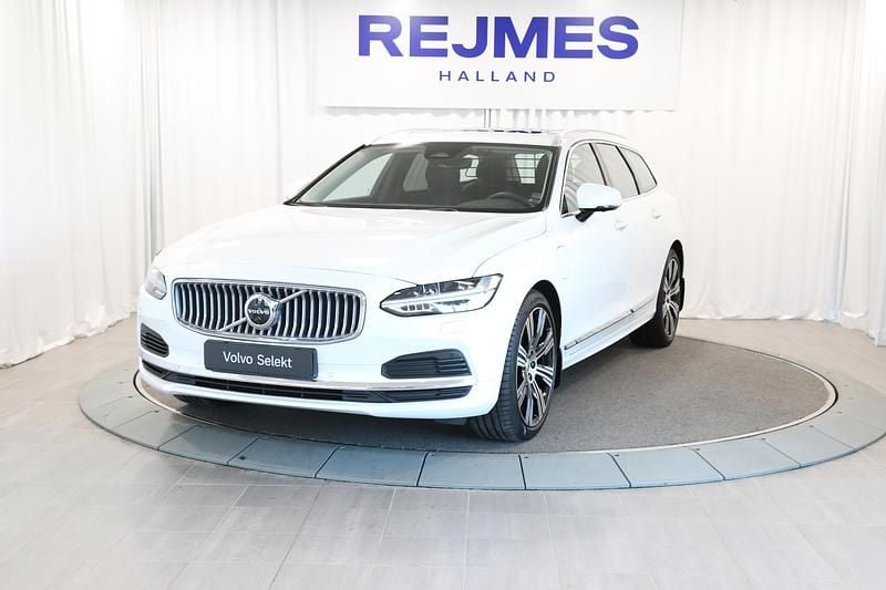Begagnad Volvo V90 Ultimate 349 HK (256 kW) 2022 Vit Kombi
