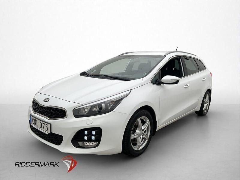 Begagnad Kia Ceed GT-Line 136 HK (100 kW) 2016 Vit Halvkombi