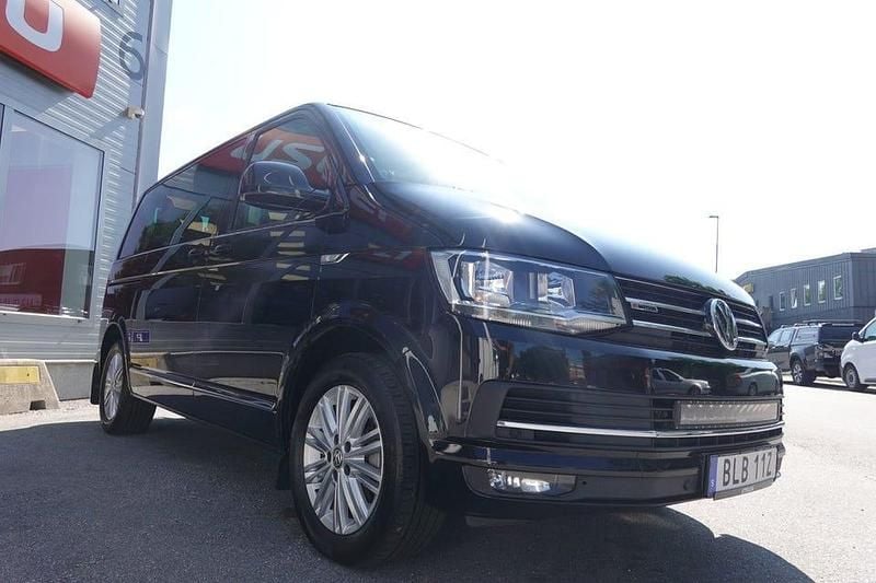 Begagnad VW Multivan Highline 199 HK (146 kW) 2019 Svart Van
