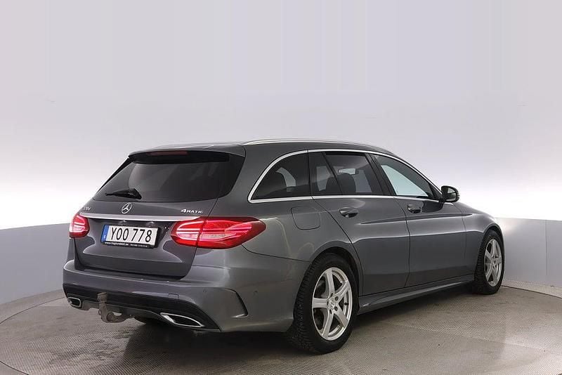 Begagnad Mercedes C220 AMG line 170 HK (125 kW) 2018 Grå Kombi
