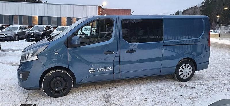 Begagnad Opel Vivaro 145 HK (106 kW) 2018 Minibuss