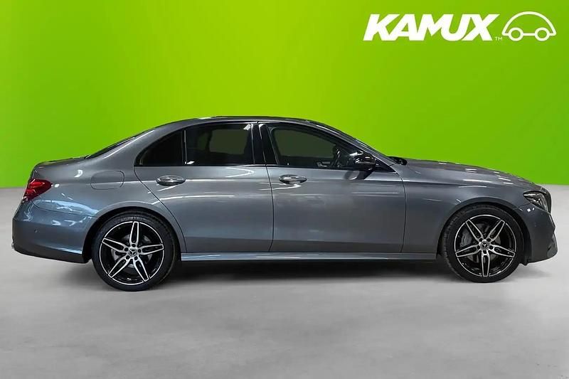 Begagnad Mercedes E220 AMG 194 HK (142 kW) 2019 Silver/grå Sedan