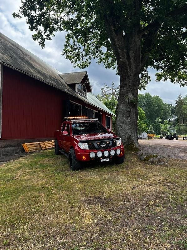Begagnad Nissan Navara 170 HK (125 kW) 2008 Pickup