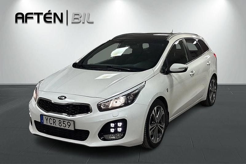 Vit Begagnad 2016 Kia Ceed Sportswagon GT-Line Kombi | 129 800 kr (Marknadspris) - Bild 1/3