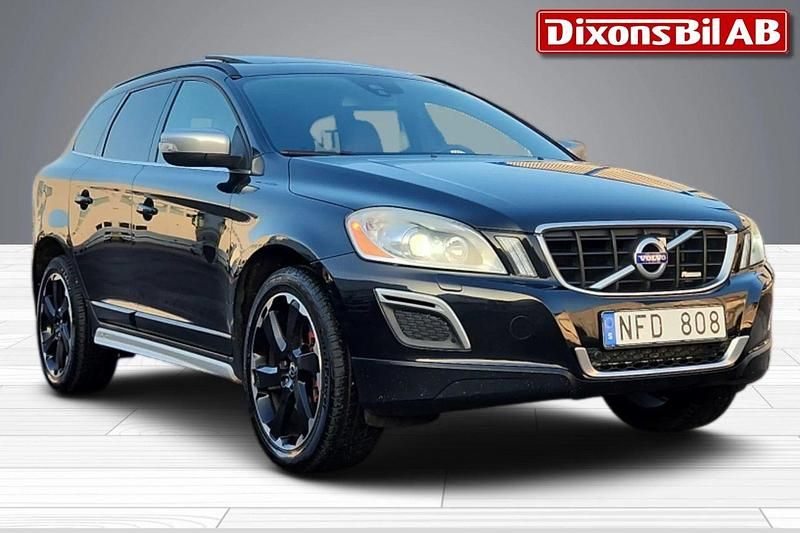 Svart Begagnad 2012 Volvo XC60 R-Design SUV | 119 000 kr (Marknadspris) - Bild 1/4