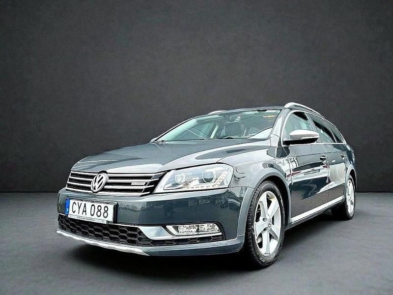 Begagnad VW Passat Alltrack Exclusive 177 HK (130 kW) 2014 Mörkgrå Kombi