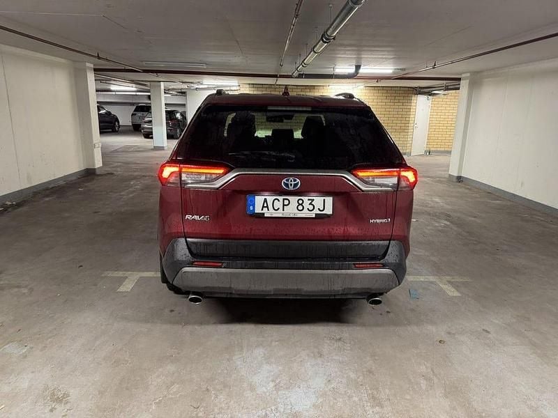 Begagnad 2020 Toyota RAV4 Executive SUV | 329 000 kr - Bild 1/3