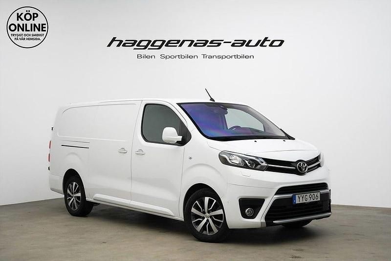 Vit Begagnad 2019 Toyota Proace Minibuss | 159 000 kr (Marknadspris) - Bild 1/4
