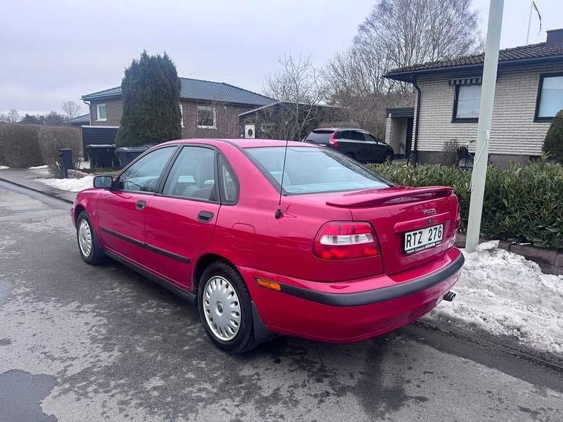 Begagnad Volvo S40 122 HK (89 kW) 2001 Sedan
