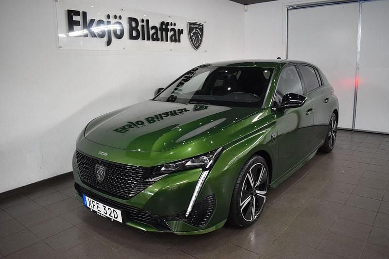 Grön Begagnad 2024 Peugeot 308 GT Halvkombi | 248 500 kr (Bra pris) - Bild 1/4