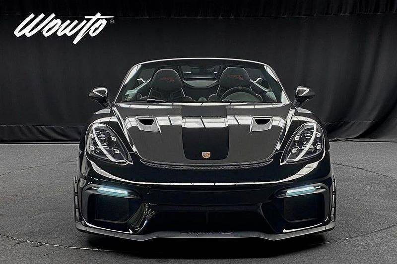 Begagnad Porsche 718 Spyder 501 HK (368 kW) 2024 Svart Cab