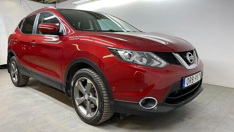 Begagnad Nissan Qashqai 131 HK (96 kW) 2014 Röd SUV
