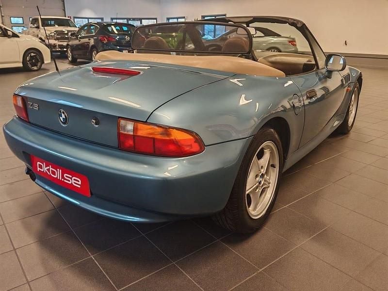 Begagnad BMW Z3 116 HK (85 kW) 1996 Ljusblå Cab