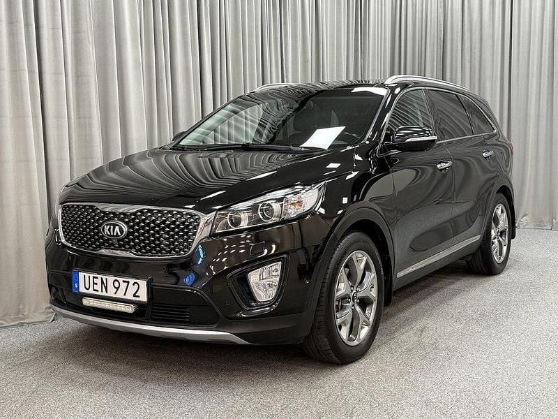 Svart Begagnad 2016 Kia Sorento 2 SUV | 149 900 kr (Marknadspris) - Bild 1/4