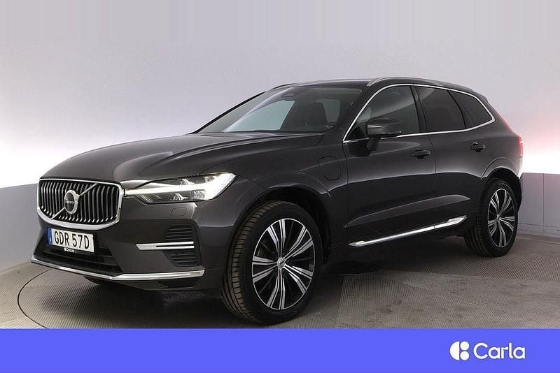 Grå Begagnad 2022 Volvo XC60 Core SUV | 410 900 kr (Bra pris) - Bild 1/4