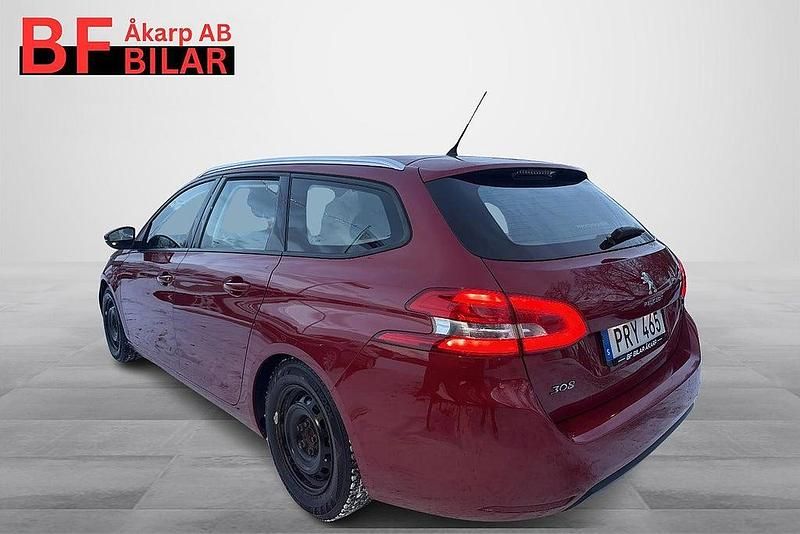 Begagnad Peugeot 308 SW Active 110 HK (80 kW) 2015 Röd Kombi