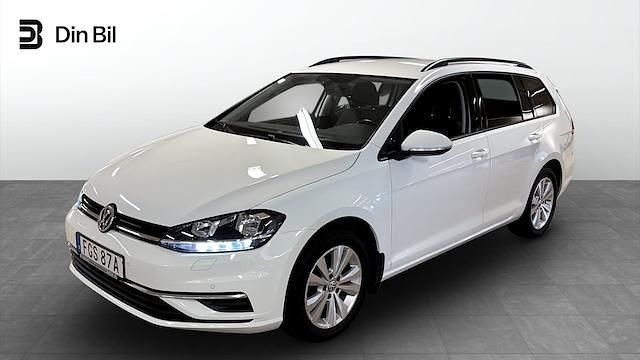 Vit (pure white) Begagnad 2020 VW Golf VII Edition Sedan | 219 900 kr (Marknadspris) - Bild 1/4