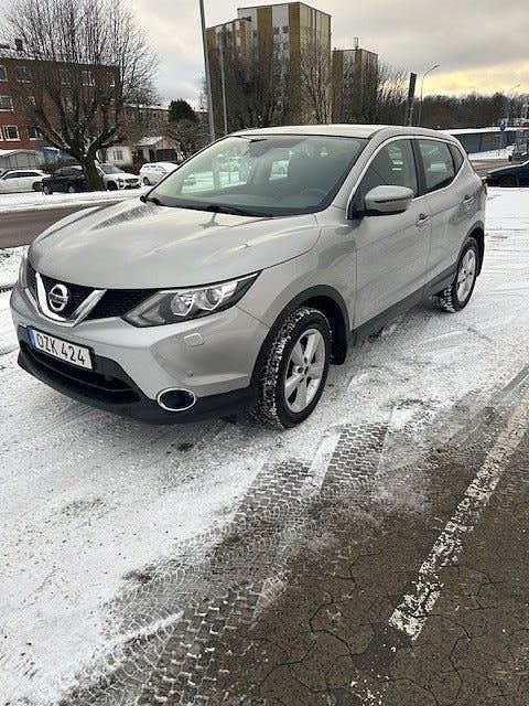 Begagnad 2016 Nissan Qashqai SUV | 97 500 kr (Bra pris) - Bild 1/4