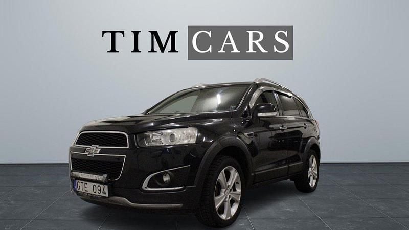 Svart Begagnad 2013 Chevrolet Captiva SUV | 89 999 kr (Marknadspris) - Bild 1/4