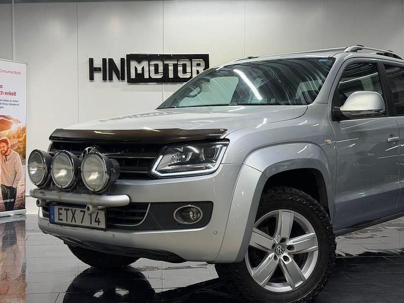 Begagnad VW Amarok Highline 180 HK (132 kW) 2015 Silver Pickup