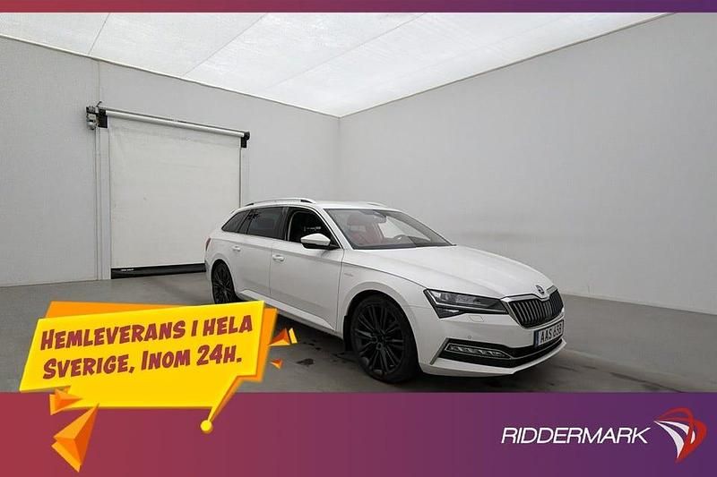 Begagnad Skoda Superb LAURIN & KLEMENT 190 HK (139 kW) 2019 Vit Kombi