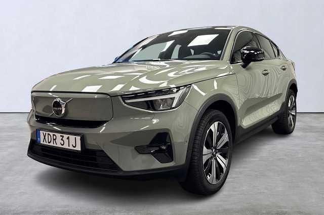 Grön Begagnad 2022 Volvo C40 Ultimate SUV | 364 800 kr (Marknadspris) - Bild 1/4