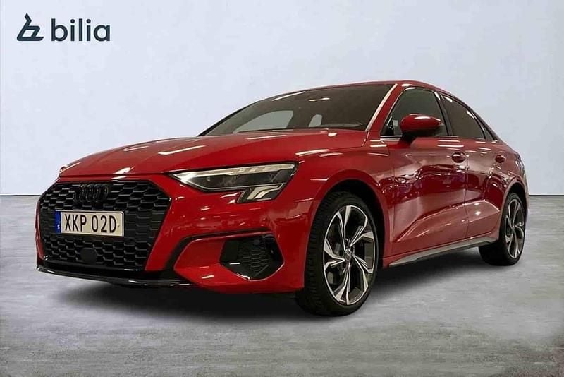 Röd Begagnad 2021 Audi A3 Sedan | 249 900 kr - Bild 1/1