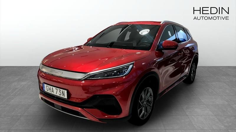 Röd Begagnad 2022 BYD Atto 3 Design SUV | 279 900 kr (Marknadspris) - Bild 1/4