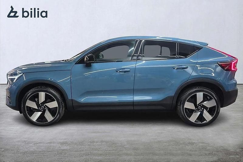 Begagnad Volvo C40 Single Motor 172 kW (234 HK) 2022 Blå SUV