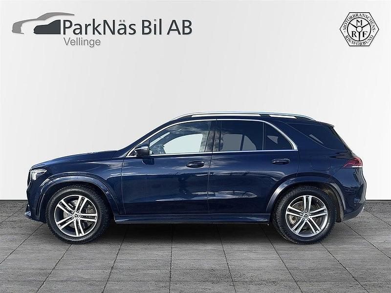 Blå Begagnad 2021 Mercedes GLE350 AMG SUV | 619 900 kr (Marknadspris) - Bild 1/4