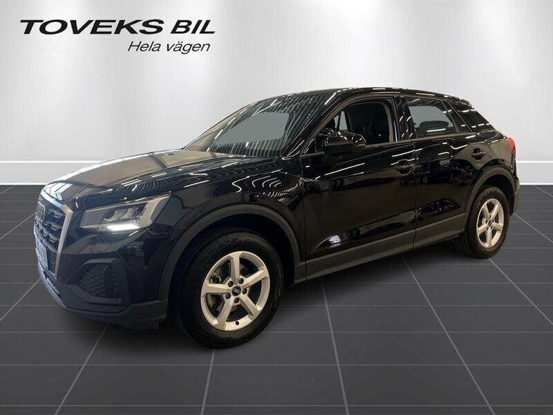 Brilliantsvart Begagnad 2024 Audi Q2 Proline SUV | 269 900 kr (Lite dyr) - Bild 1/4