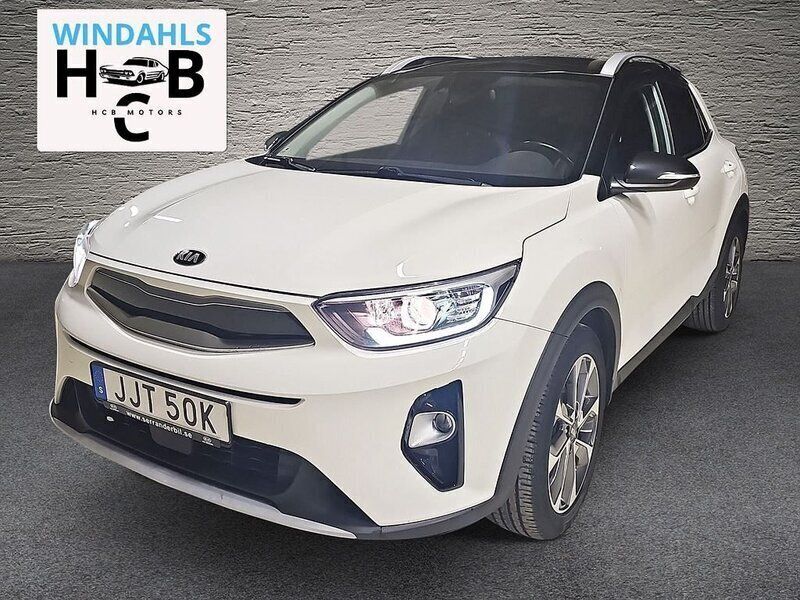 Vit Begagnad 2020 Kia Stonic Advance SUV | 187 000 kr (Marknadspris) - Bild 1/4