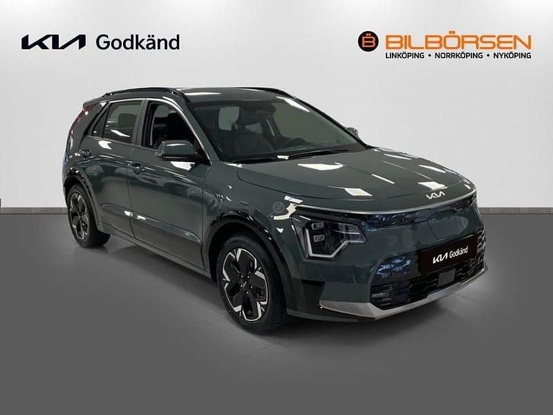 Begagnad Kia e-Niro 150 kW (204 HK) 2022 Grön SUV