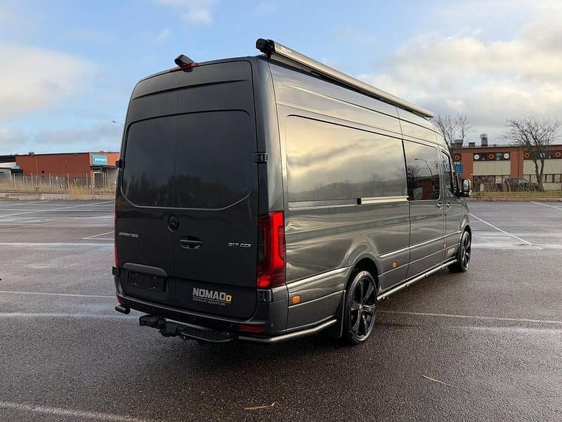 Begagnad Mercedes Sprinter AMG 170 HK (125 kW) 2024 Gråmetallic Van