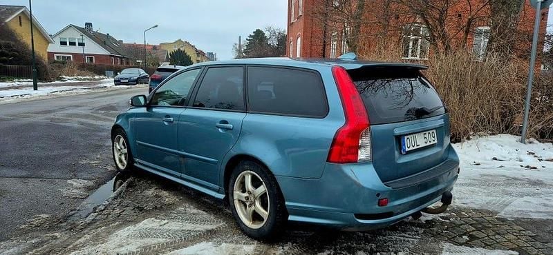 Begagnad Volvo V50 R-Design 136 HK (100 kW) 2010 Kombi