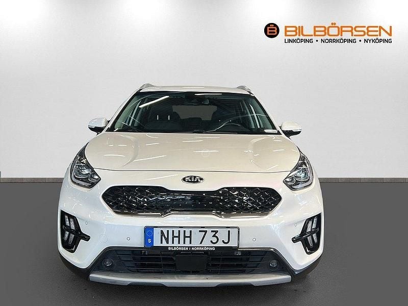 Begagnad Kia Niro Advance 142 HK (104 kW) 2021 Vit SUV